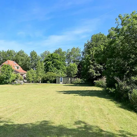 Characteristic With Wellness Lijnden